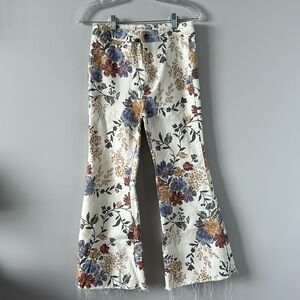 We The Free floral pants, size 27, brand new, never worn.